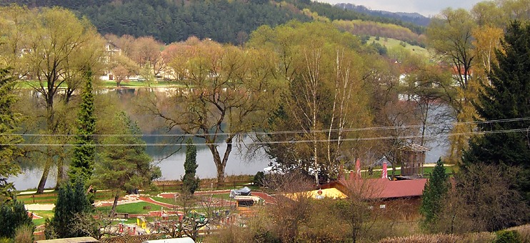 Blick auf den Itzelberger See